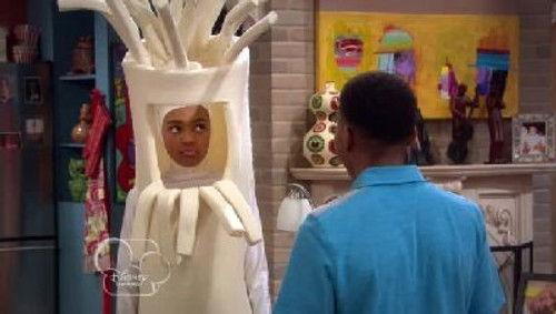 A.N.T. Farm Season 1 Episode 10 - ManagemANT