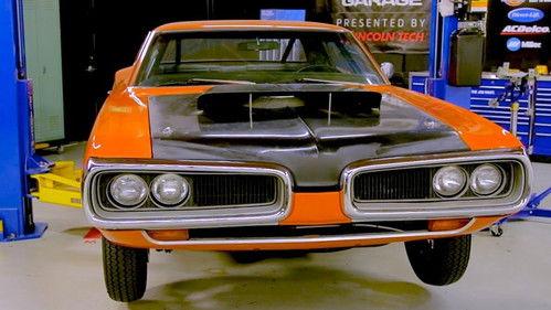 Hot Rod Garage Season 1 Episode 7 - Bolt-On Overdrive for the Hemi-Powered Super Bee!