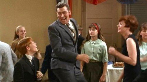 The Andy Griffith Show Season 6 Episode 22 - Look Paw, I'm Dancing