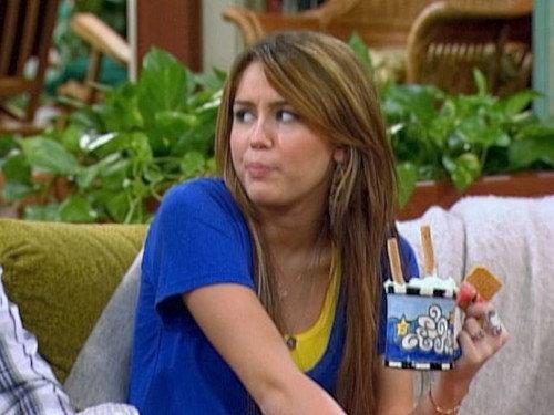 Hannah Montana Season 3 Episode 20 - I Honestly Love You (No, Not You)