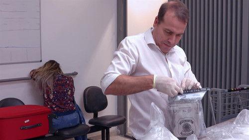 To Catch a Smuggler Season 5 Episode 3 - Matriarch of Crime