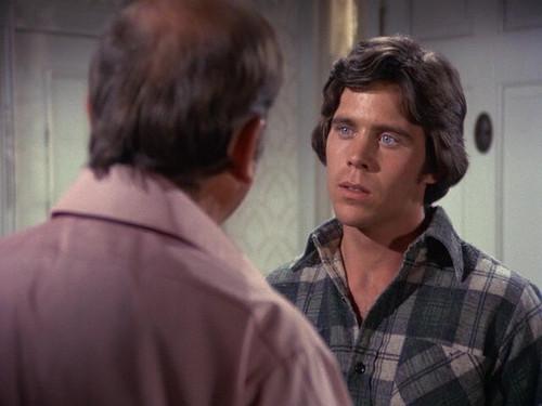 Eight Is Enough Season 1 Episode 5 - Turnabout