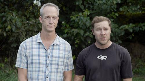 Tiny House Nation Season 5 Episode 3 - Tiny House Builders Can't Jump