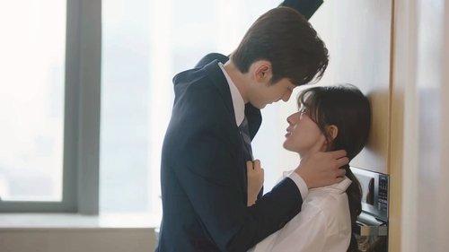 Please Feel At Ease Mr. Ling Season 1 Episode 8 - Episode 8