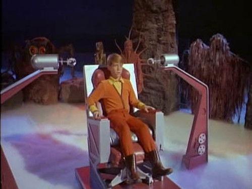 undefined Season 2 Episode 6 - The Prisoners of Space