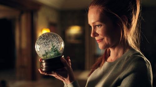 Locke & Key Season 3 Episode 1 - The Snow Globe