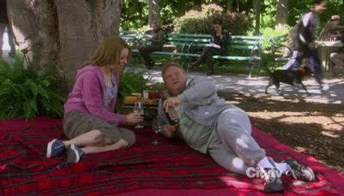 Rules of Engagement Season 5 Episode 23 - The Power Couple