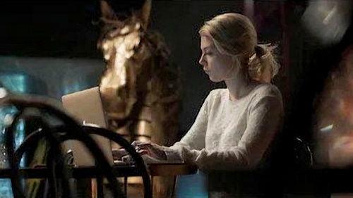 Cheval-Serpent Season 2 Episode 1 - Episode 1