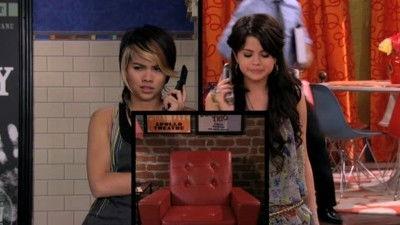 Wizards of Waverly Place Season 3 Episode 13 - Eat to the Beat