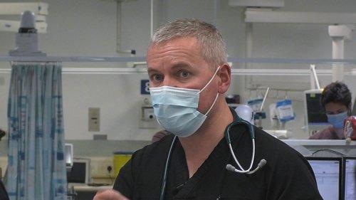 24 Hours in A&E Season 32 Episode 2 - I Got You