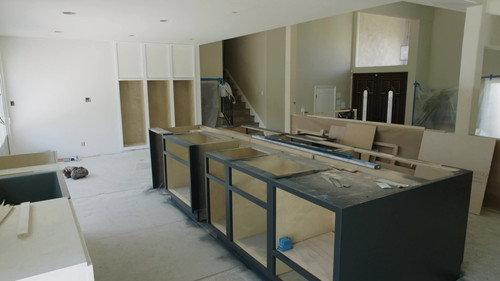 Christina on the Coast Season 5 Episode 5 - Outgrowing Old Spaces