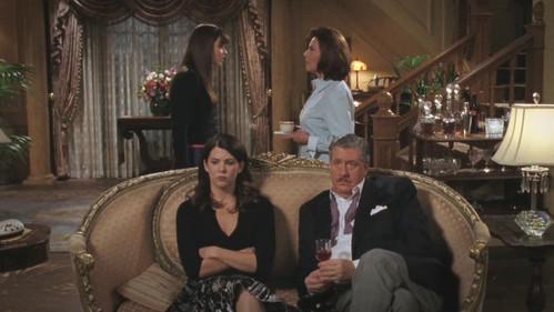 Gilmore Girls Season 6 Episode 13 - Friday Night's Alright for Fighting