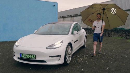 Totalcar Season 13 Episode 1 - Tesla Model 3 / Mazda 3