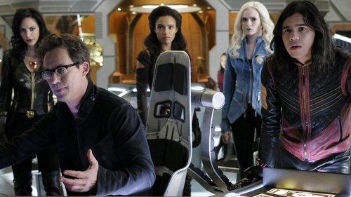 DC's Legends of Tomorrow Season 3 Episode 8 - Crisis on Earth-X (IV)