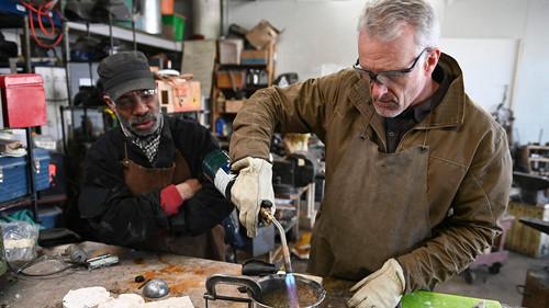 America Unearthed Season 4 Episode 9 - Chicago's Mystery Bomber