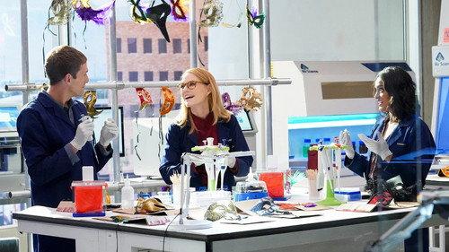 CSI: Vegas Season 2 Episode 18 - Fractured