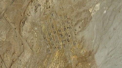 What on Earth? Season 6 Episode 2 - Monsters of Diamond Desert