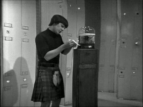 undefined Season 6 Episode 9 - The Mind Robber (4)