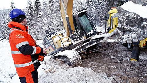 Ice Road Rescue Season 6 Episode 7 - White Out Warriors