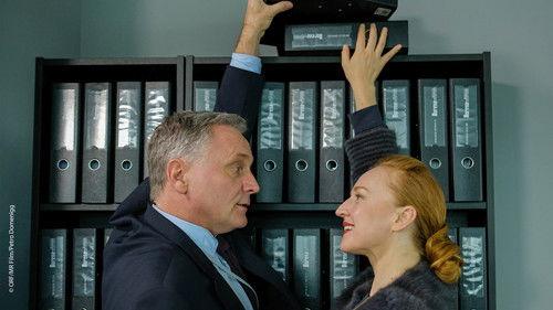 Suburbia - Women on the Edge Season 4 Episode 8 - Episode 38