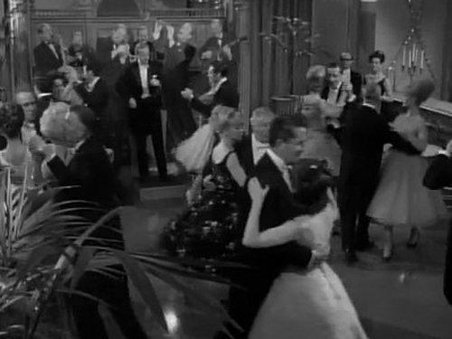 undefined Season 4 Episode 19 - Quick-Quick Slow Death