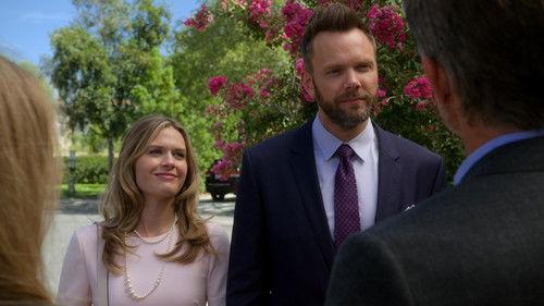 Santa Clarita Diet Season 2 Episode 2 - Coyote in Yoga Pants