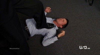 Burn Notice Season 5 Episode 12 - Dead to Rights