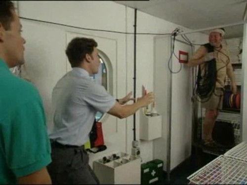 The Brittas Empire Season 3 Episode 3 - Laura's Leaving