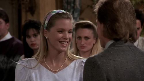 undefined Season 7 Episode 19 - The Gift of the Woodi