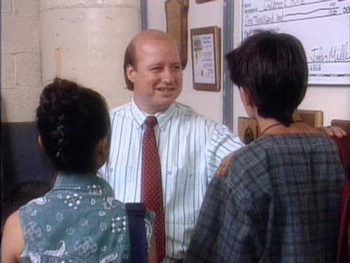 Ghostwriter Season 1 Episode 29 - Over a Barrel (3)