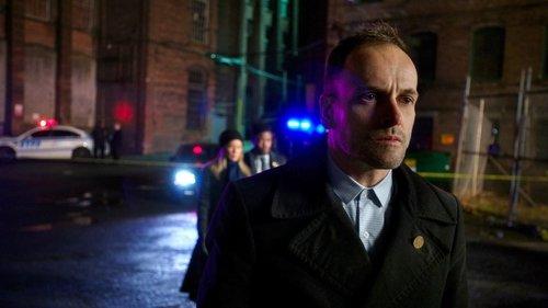 Elementary Season 7 Episode 12 - Reichenbach Falls