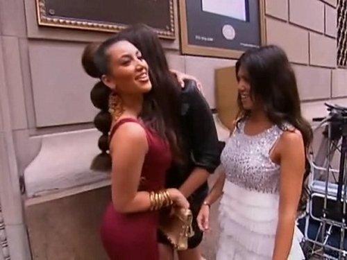 Keeping Up with the Kardashians Season 1 Episode 2 - Managing Mom