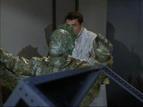 Voyage to the Bottom of the Sea Season 2 Episode 24 - The Menfish