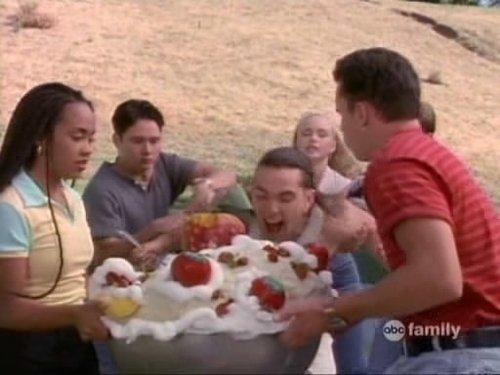 Power Rangers Season 3 Episode 24 - A Different Shade of Pink (3)