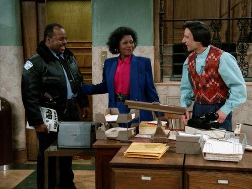 Perfect Strangers Season 4 Episode 12 - Crimebusters