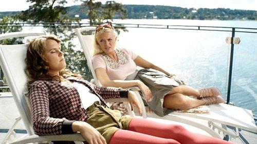 Solsidan Season 2 Episode 3 - Alex mamma har en ny kille