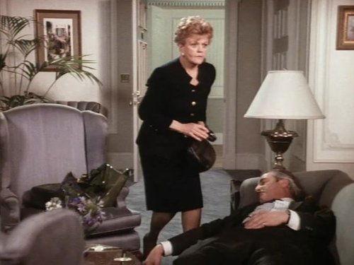 Murder, She Wrote Season 8 Episode 15 - Tinker, Tailor, Liar, Thief