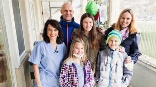 Mona mittendrin Season 2 Episode 1 - Episode 1