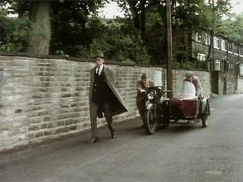 Last of the Summer Wine Season 2 Episode 7 - Northern Flying Circus