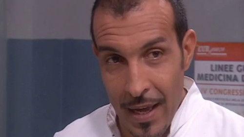 A doctor in the family Season 3 Episode 8 - Collision course / The mating season