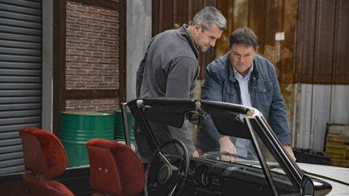 Wheeler Dealers Season 19 Episode 1 - Datsun Is Shining