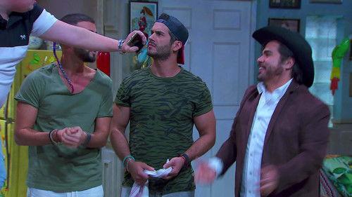 Se rentan cuartos Season 6 Episode 9 - Amigo del face