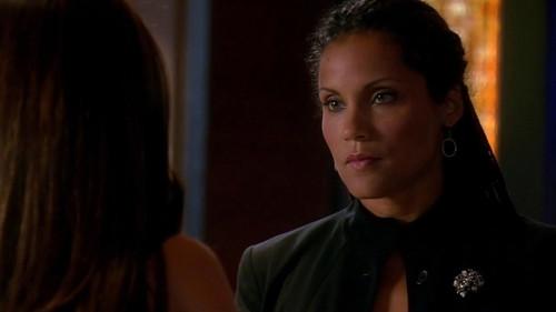 Las Vegas Season 5 Episode 8 - It's Not Easy Being Green