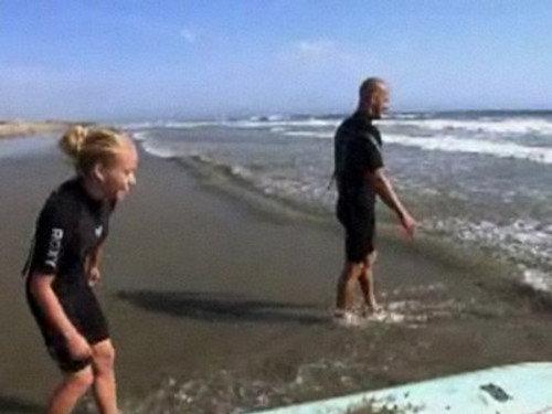The Girls Next Door Season 4 Episode 12 - Surf's Up
