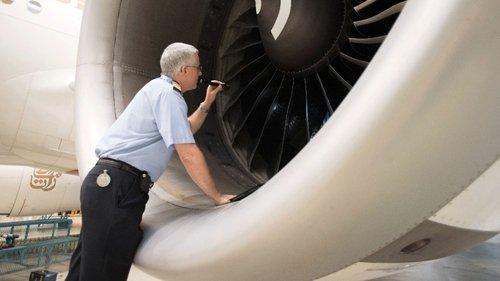 Ultimate Airport Dubai Season 1 Episode 7 - Holiday on Delay