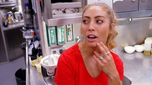 Below Deck Mediterranean Season 10 Episode 7 - Le Vie en Bros
