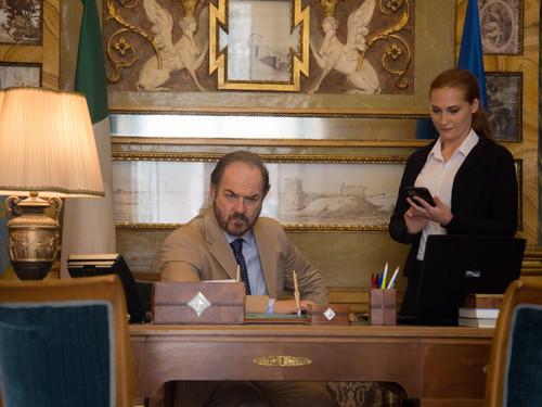 Life as Carlo Season 1 Episode 6 - Meditations and curses