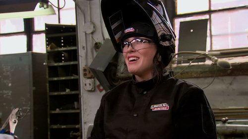 Ink Master Season 8 Episode 8 - Bent Out Of Shape