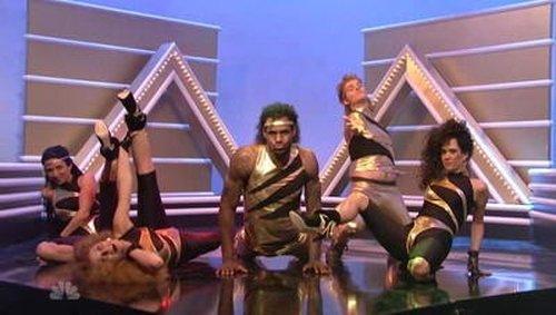 Saturday Night Live Season 33 Episode 1 - LeBron James/Kanye West