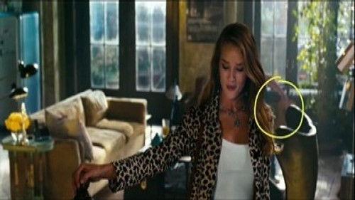 Faux raccord Season 3 Episode 8 - Episode 8